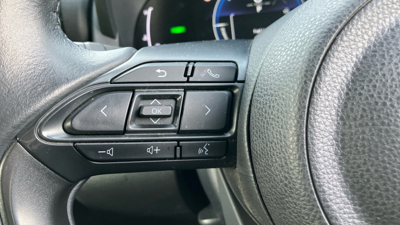 Toyota Yaris 1.5 Hybrid Design 5dr CVT Hybrid Hatchback